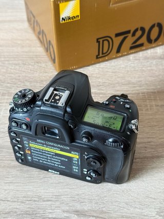 Cámara Nikon D7200 + Accesorios