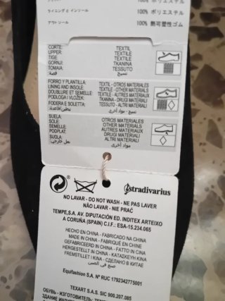 Zapatos de tacón Stradivarius negros