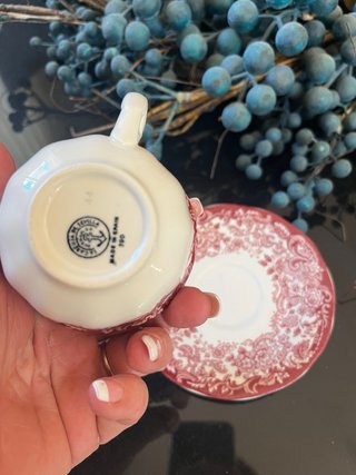 Vajilla Cartuja Porcelana Roja y Blanca