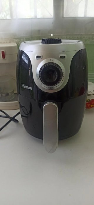 Freidora de aire Tristar sin aceite 1000W 2L Negra