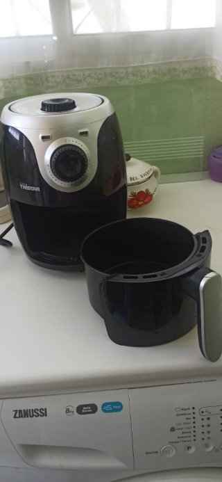 Freidora de aire Tristar sin aceite 1000W 2L Negra