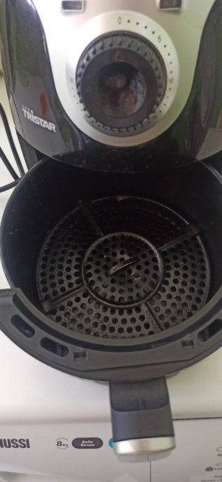 Freidora de aire Tristar sin aceite 1000W 2L Negra
