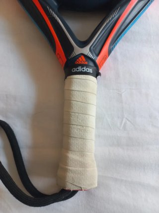 Pala de pádel Adidas Adipower