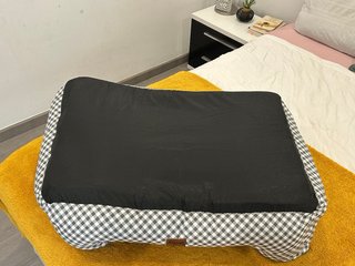 Cama para perro Leeby a cuadros
