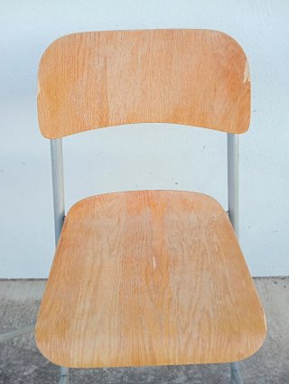 Taburetes altos madera y metal con respaldo