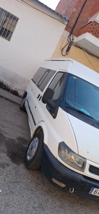 Ford E-Transit 2002