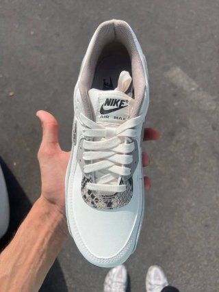 Nike Air Max 90