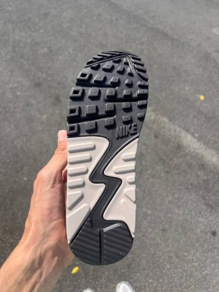 Nike Air Max 90