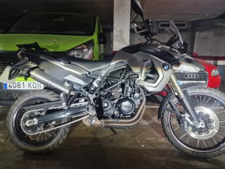 BMW F800GS Adventure Moto Gris Plata