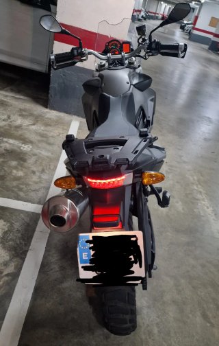 BMW F800GS Adventure Moto Gris Plata
