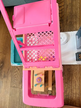 Camper Barbie + Pasticceria + 2 LOL + 3 Barbie
