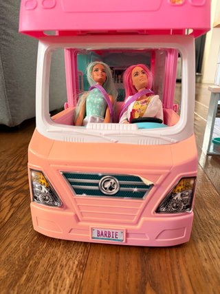 Camper Barbie + Pasticceria + 2 LOL + 3 Barbie