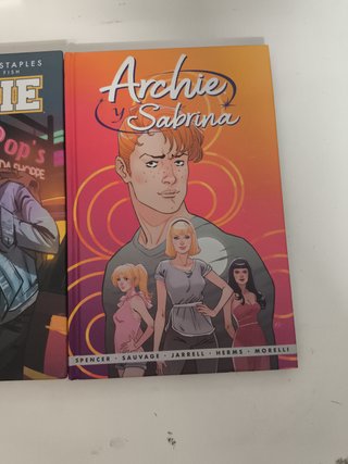 Comic Archie 1 y ARCHIE Y SABRINA