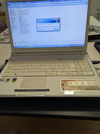 Packard Bell CD Portátil Gris/Plata