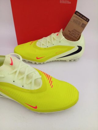 Nike tg 39 reactx Phantom 6 low pro TF nuove