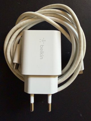 Cargador Belkin iPhone 17 16 15 25W