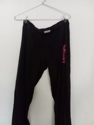 Pijama fino negro y rosa