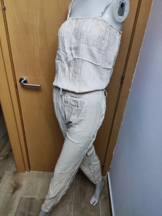 Mono beige tirantes