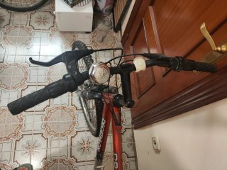 Bicicleta Montaña Rockrider Roja