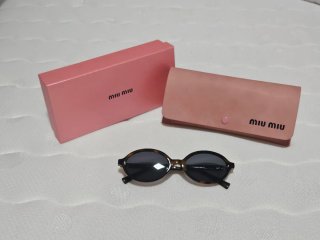 Occhiali da sole Miu Miu donna