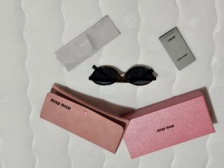 Occhiali da sole Miu Miu donna