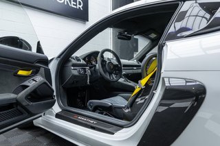 Porsche 718 Cayman GT4 RS
