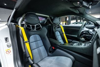 Porsche 718 Cayman GT4 RS