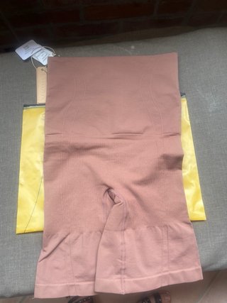 Pantaloncino contenitivo vita alta xs/S