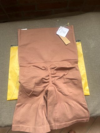 Pantaloncino contenitivo vita alta xs/S