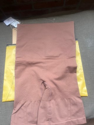 Pantaloncino contenitivo vita alta xs/S