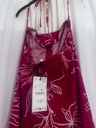 Vestido midi Zara floral