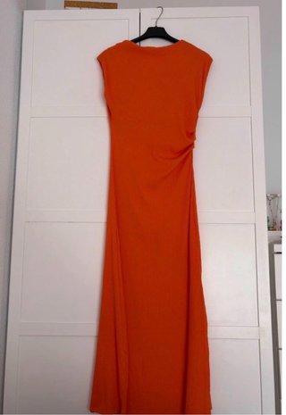 Vestido naranja largo