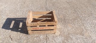 Cajas de madera rústicas