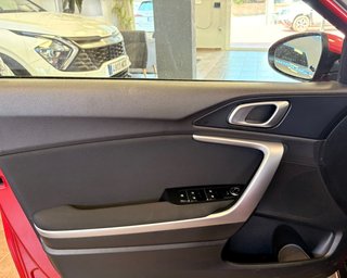 Kia XCeed 1.6 MHEV Emotion 100kW (136CV) DCT