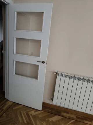 2 Puertas Madera Blancas con Cristal