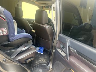 Mitsubishi Montero 2011