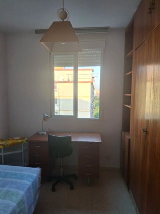 Alquiler de habitación exterior