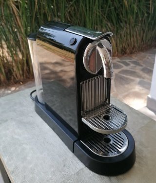 Cafetera Nespresso De'Longhi Citiz