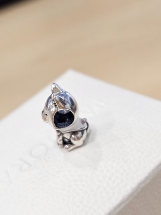 Charm Pandora Perro Akita Inu Japonés