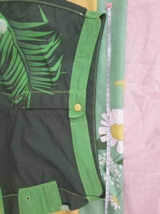 Pantalón Bañador NUEVO estampado hojas verde