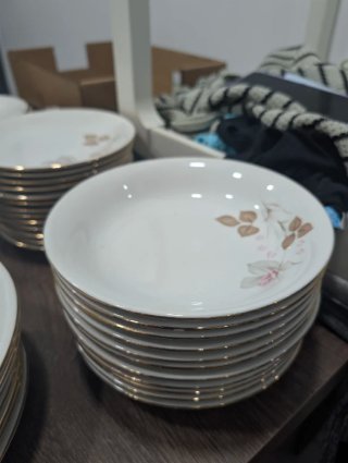 Vajilla San Claudio Porcelana Flores Doradas