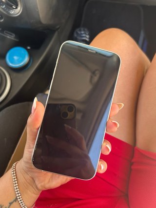 iPhone 12 pro , 256 GB , salud de la batería 81%