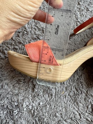 Sandalias de tacón y plataforma color coral 38