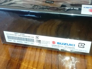 1/43 Suzuki Swift sport concesionario