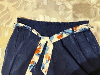Conjunto veraniego top floral y pantalón