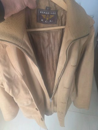 Chaqueta tres cuartos de ante, cuero