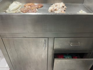 Pescadero de pie con desague acero inoxidable 800€