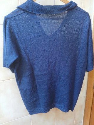 T shirt blu con colletto