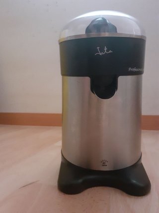 Exprimidor Jata Profesional