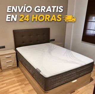 Canapé y colchón de 135x190 en liquidación